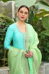 Actress Aditi Rao Hydari Pictures